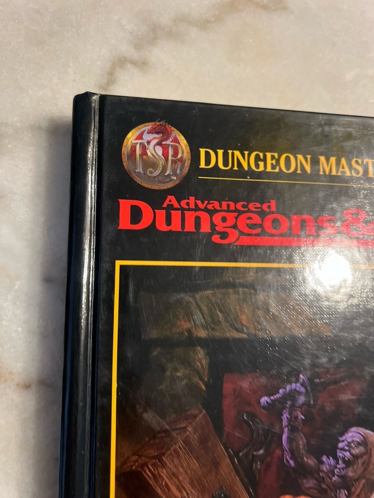 Dungeons and Dragons Second Edition Dungeon Master Guide 2nd Edition