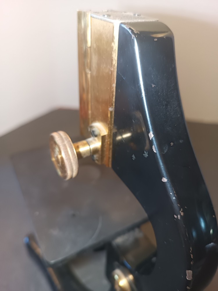 E. Leitz Wetzler Microscope Base for Parts