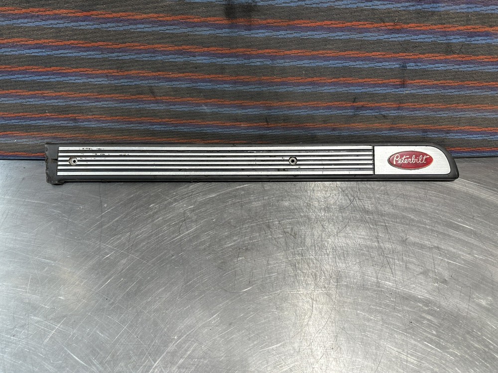 Peterbilt 386 POLY Left/Driver LOWER DOOR TRIM Trim/Panel