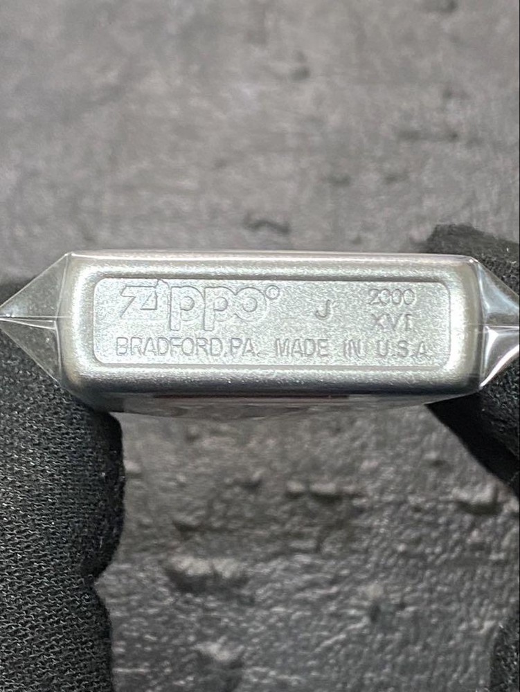 Zippo Petty Girl Vintage Silver Printed One Sided Processing Lighter Regular