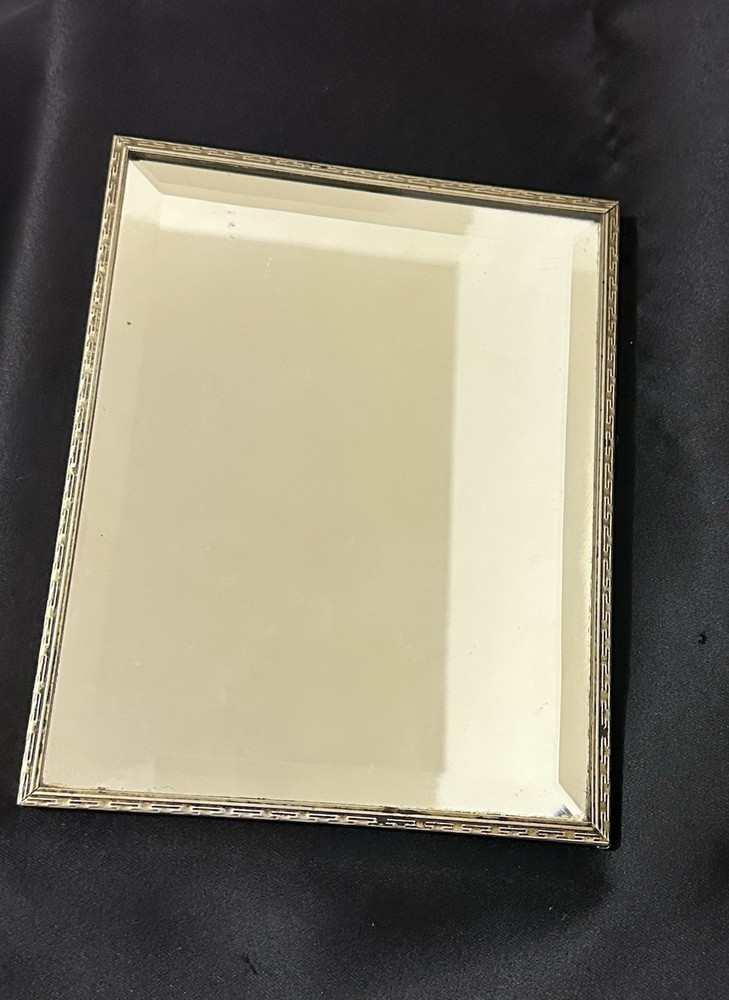 Vintage Rectangle Shape Mirror With Stand for Vanity