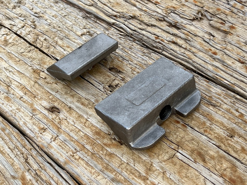 Class II Pallet Fork Blade Hook Set 4" Fork Tine Top & Bottom Hooks Cast Steel