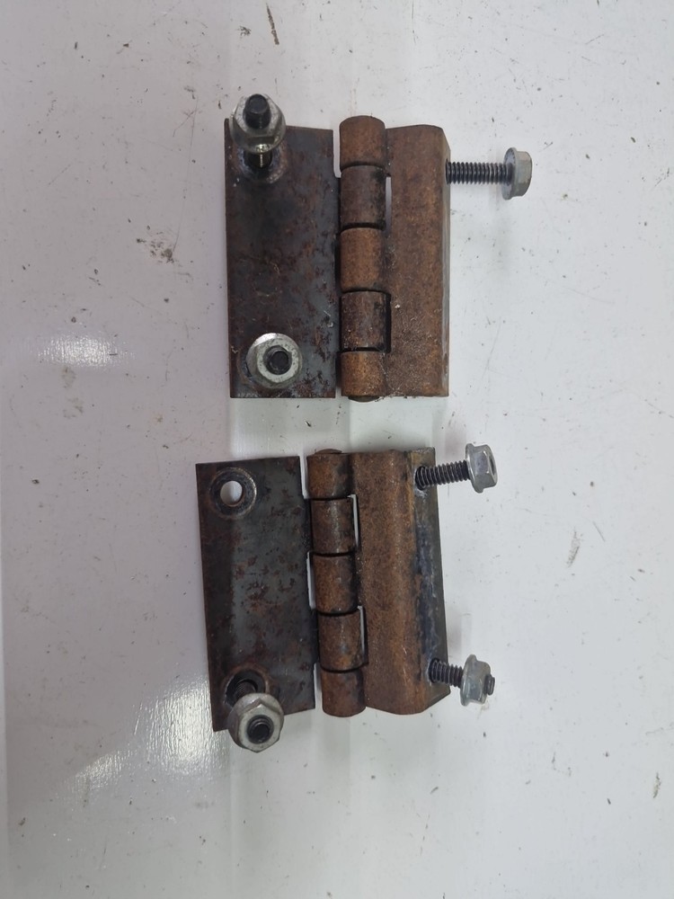 Williams PINBOT Pinball Machine USED BACKBOX HINGES