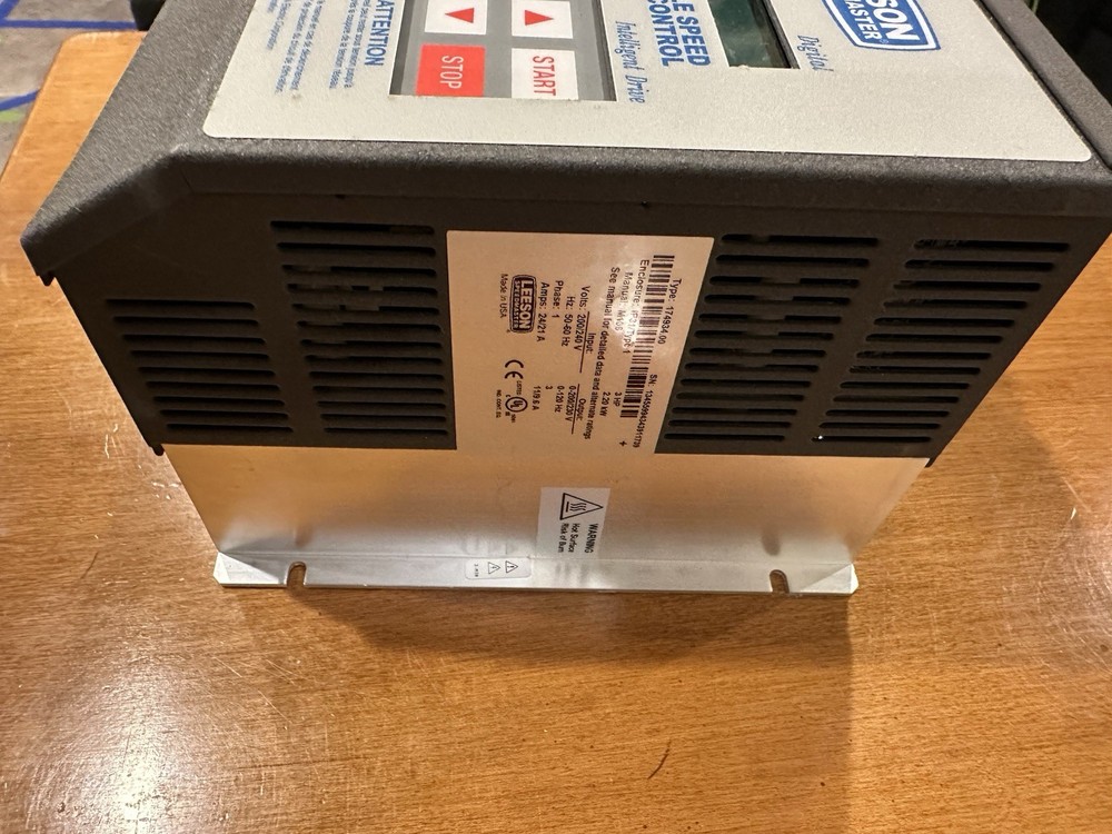 Leeson Speedmaster 174934.00 Adjustable Speed AC Motor control