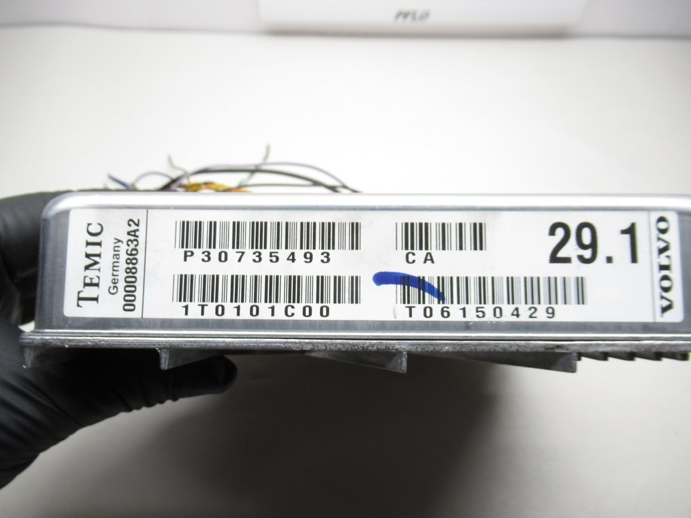 2006-2007 VOLVO S60 Transmission Control Module 00008863A2 OEM
