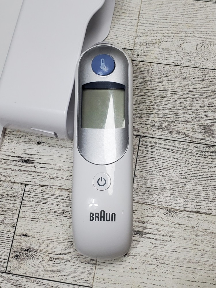 Braun ThermoScan 5 Ear Thermometer, Digital Display