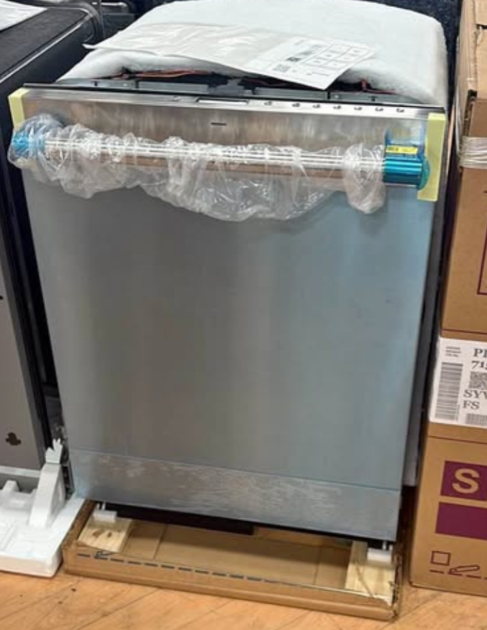 GE Monogram 48" Refrigertor, Range, Hood, Dishwasher, Beverage Fridge, Microwave