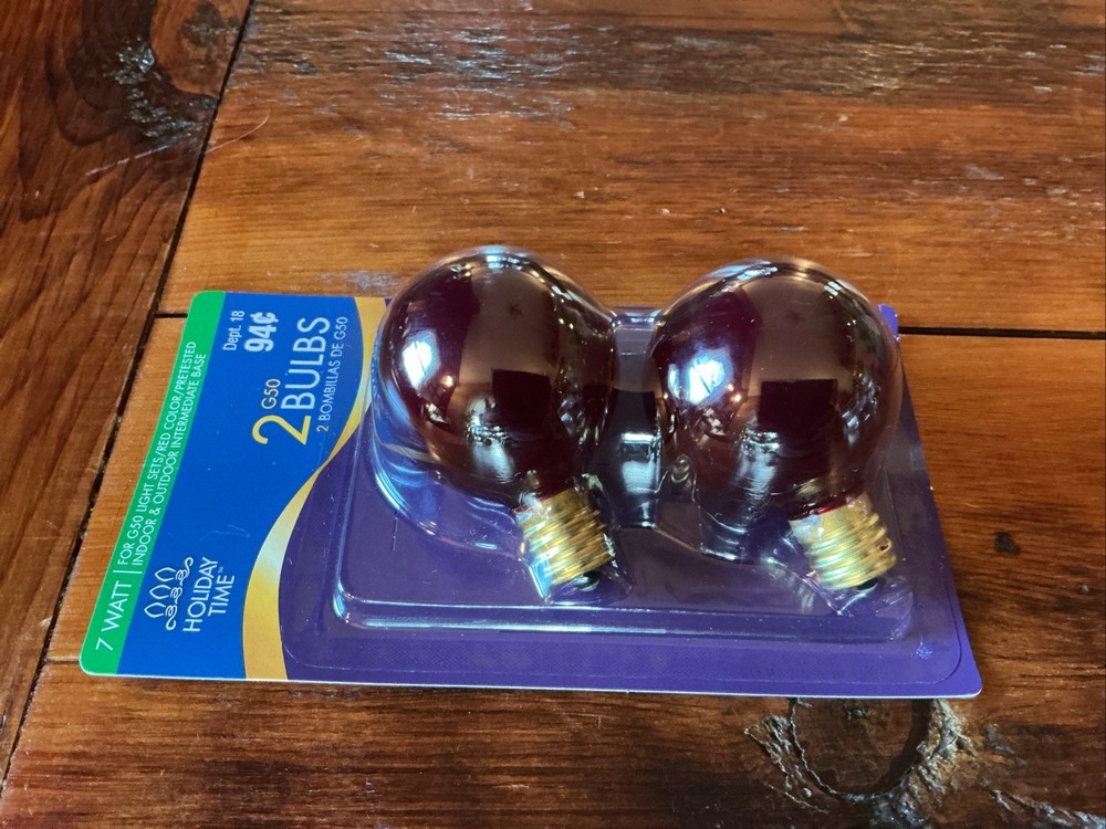 Holiday Time Replacement G50 String Light Bulbs RED. 2pk NEW IN PACKAGE