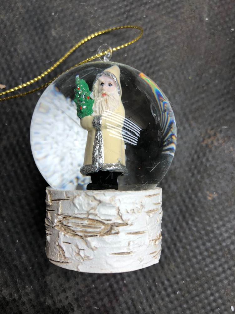 2023 ONE HUNDRED 80 DEGREES SNOW GLOBE GRAY SANTA