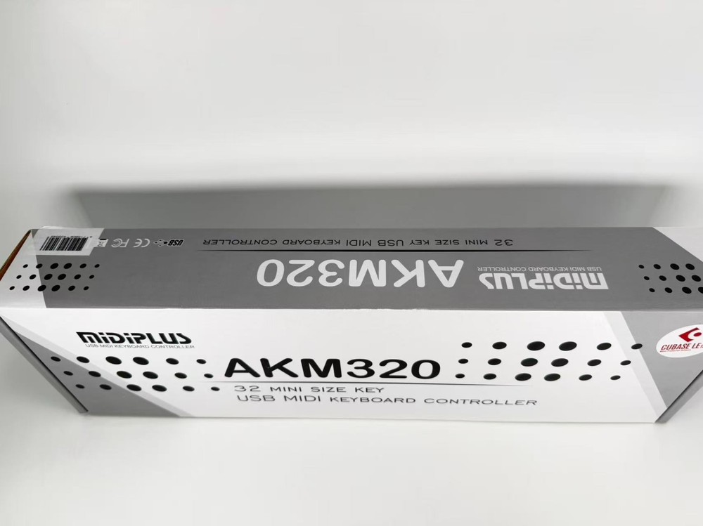 Midiplus AKM320 USB MIDI Keyboard Controller 32 Key Mini Keyboard Black NEW