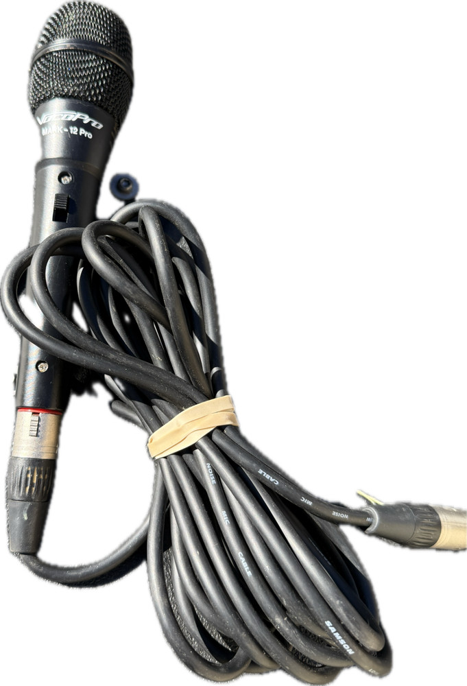 Mark 12 Pro Handheld Dynamic Microphone w/ Cable – Tested & Working