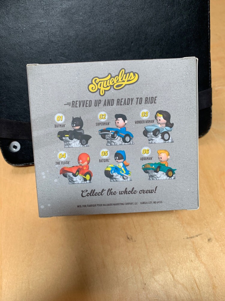 Hallmark DC Comics 2016 SDCC EXCLUSIVE Squeelys Grey Batman 1966 Batmobile Car