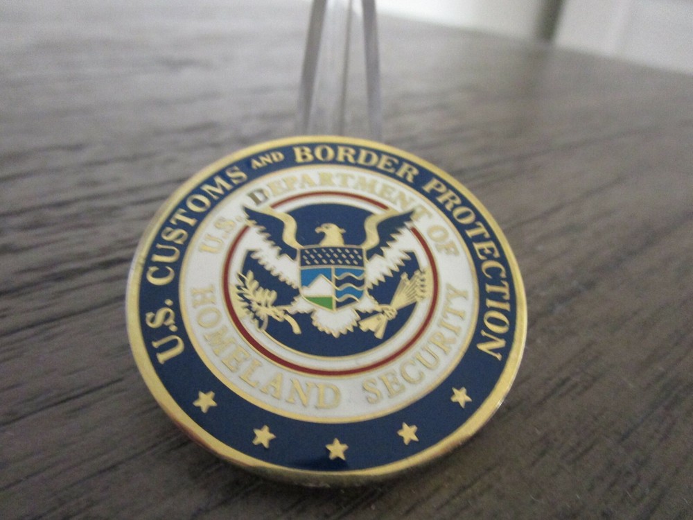 CBP Training & Development UFPD Use of Force Policy Division Coin #183E