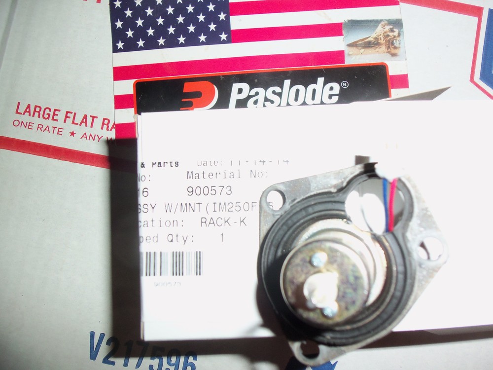 Paslode  Part # 900573  Fan Motor with Mount