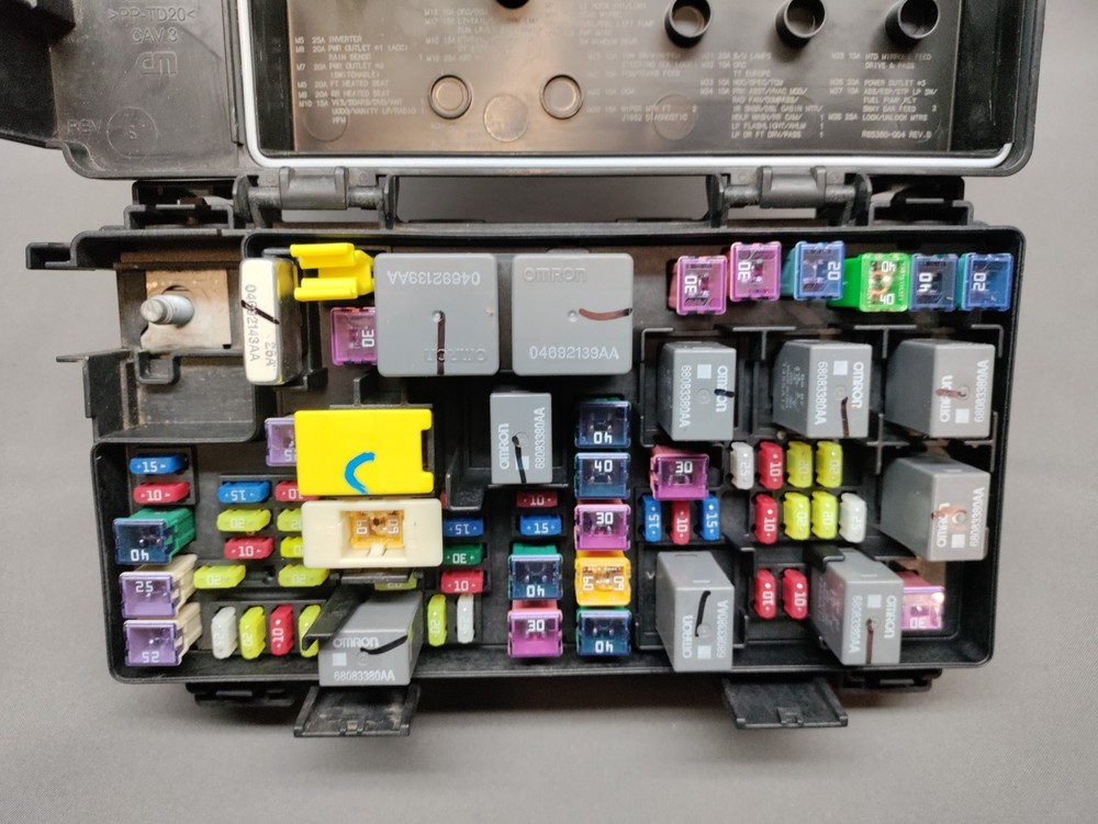 2015-2020 Caravan Multifunction Fuse Box 68239606AA