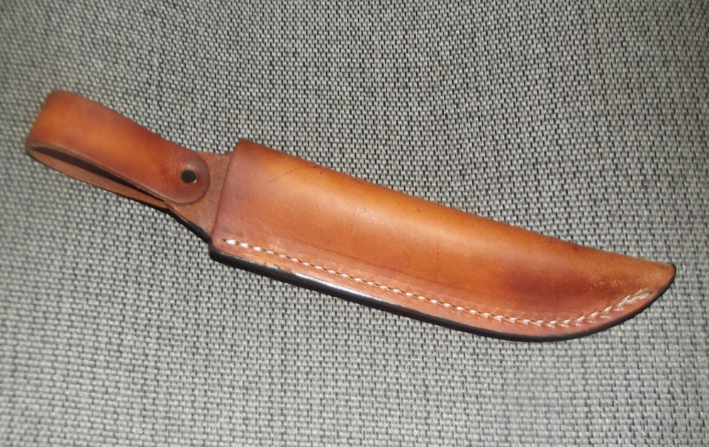 Custom Leather Sheath with Dangler Style Loop 1002
