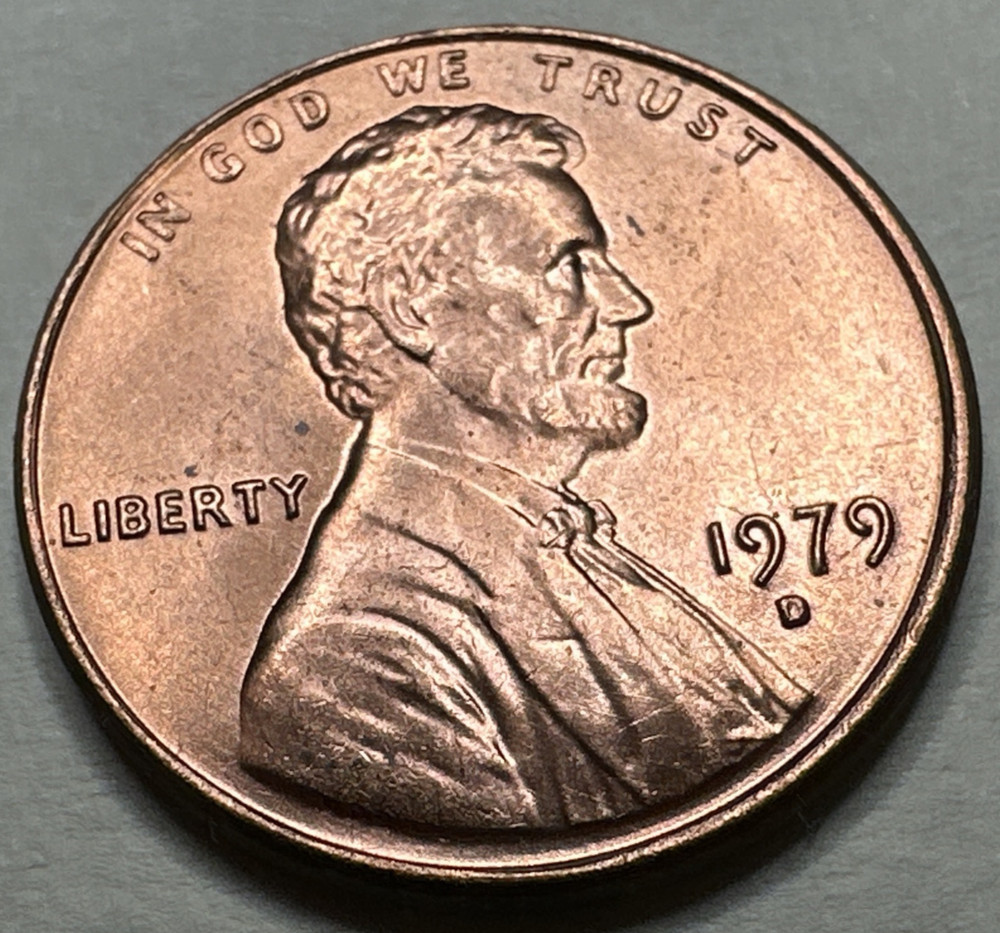 1979 D Lincoln Memorial Cent Penny 425X