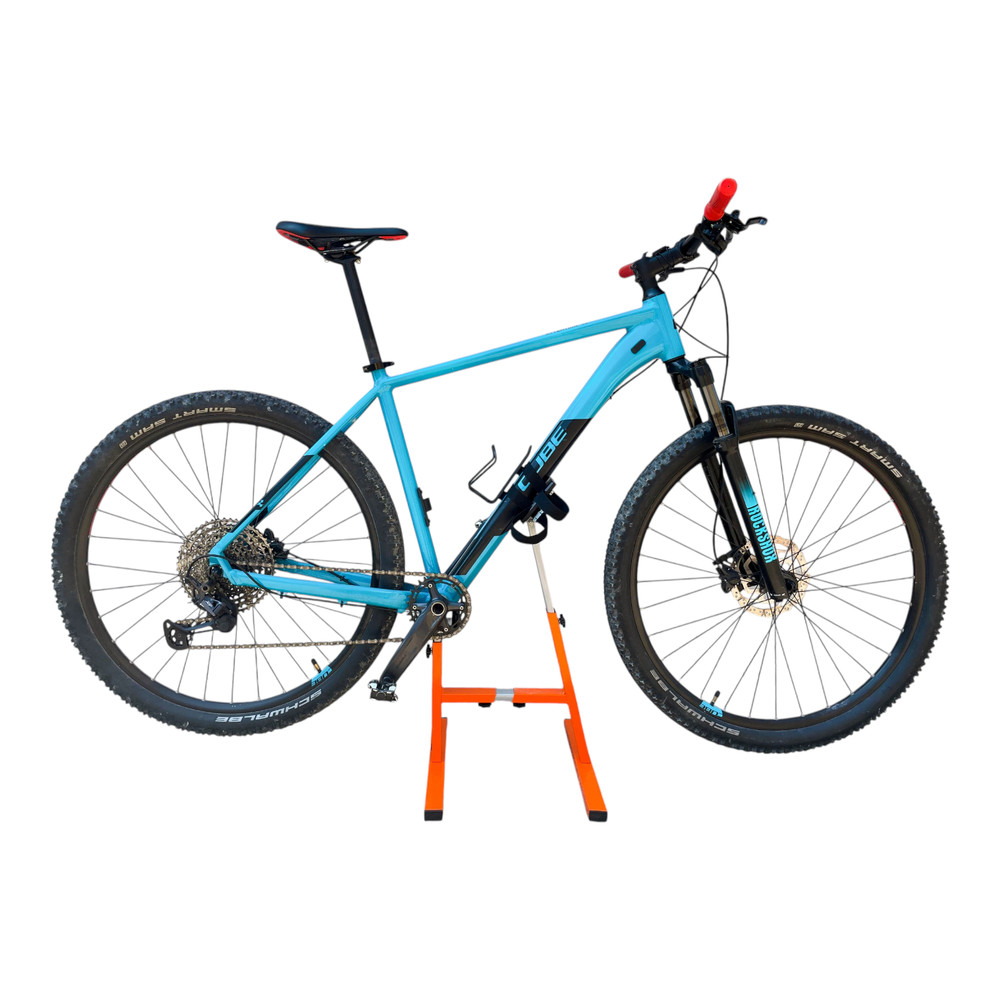 Universal Extendable Adjustable MTB Central Maintenance Stand