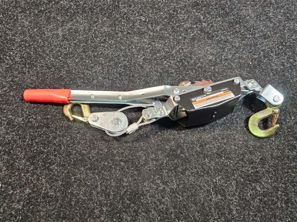 Ironton 2-Ton Hand Cable Puller, Double Line Load Capacity 4400lb., 5.9'Cable L