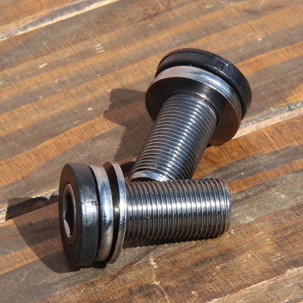 UDC - Crank Bolt