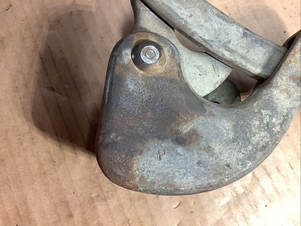 Klein Tools Cable Puller 8,000 LBS Max Load .28-.75 Size Range CAT NO. 1625-20