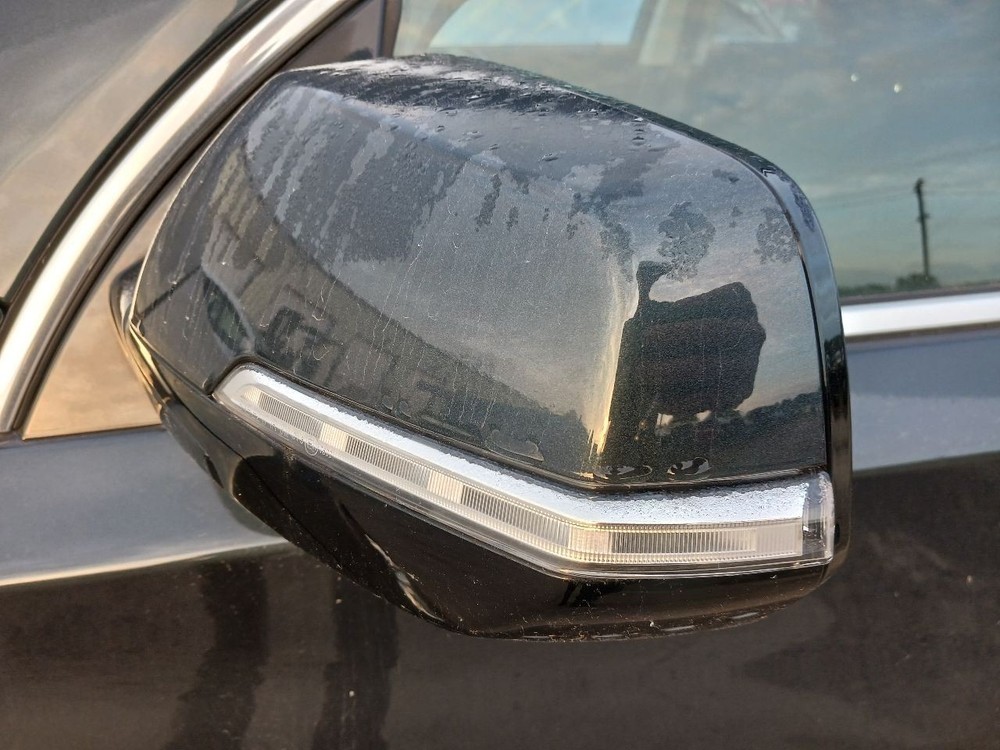TRAVERSE 2019 Air Shutter 11803264