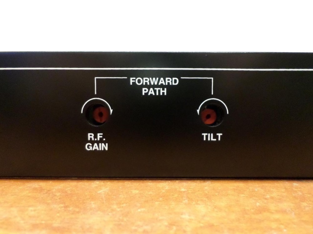 Macom L860 Bi-Directional Launch Amplifier