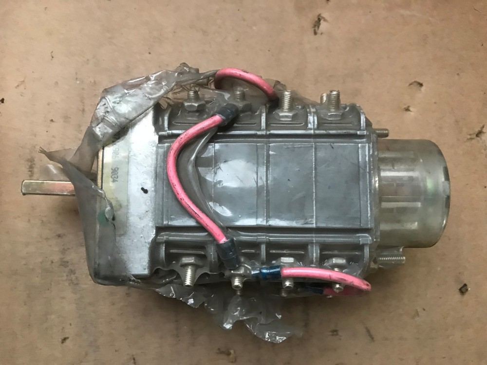 Electroswitch 505A716G06 Rotary Switch -- Type W-2 -- NEW, MISSING HANDLE