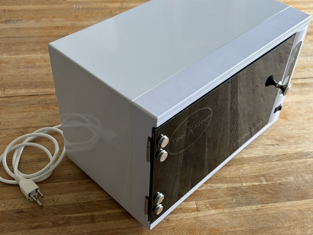 Tool Klean Anti-Microbial UV Oven Pro Sanitizer (Includes Extra Bulb)