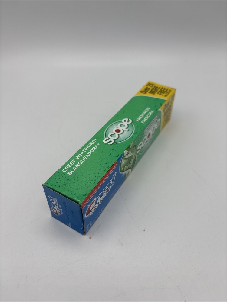 Crest Complete Whitening + Scope Minty Fresh Flavor Toothpaste 2.7oz ea. 4 Pack