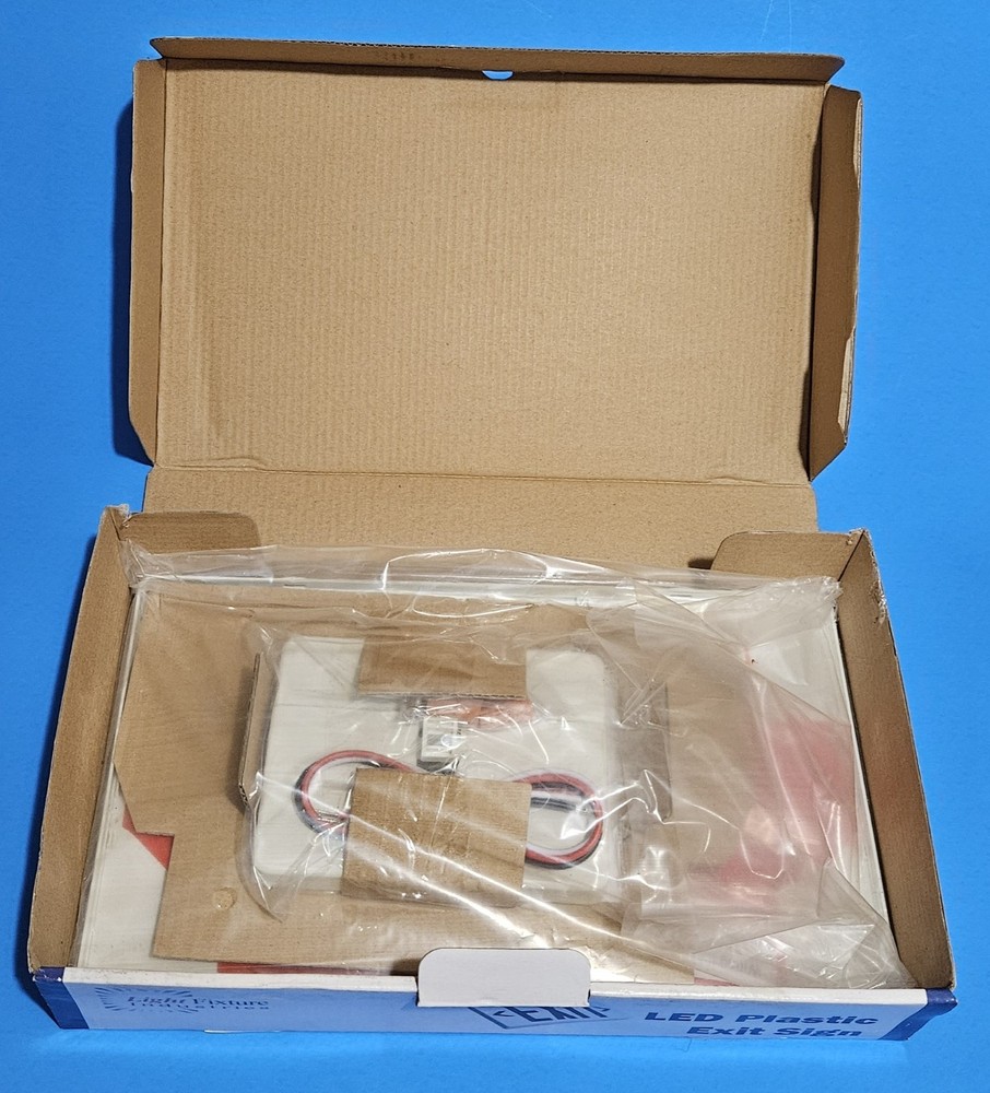 Led Plastic Exit Sign 2 Signs 1 Open Box 2/4/1