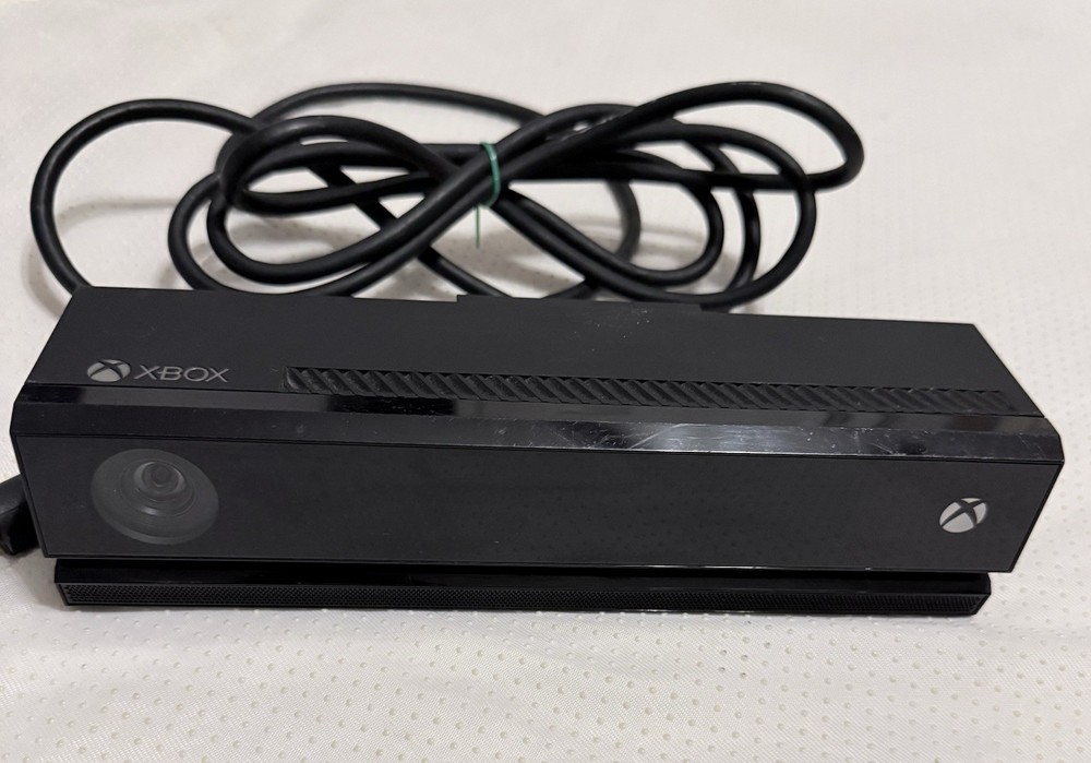 Microsoft Xbox One Kinect Motion Sensor Camera Black Wired for Console