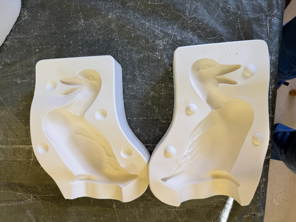 VINTAGE CASTER CERAMIC MOLD #519 SMALL STANDING DUCK
