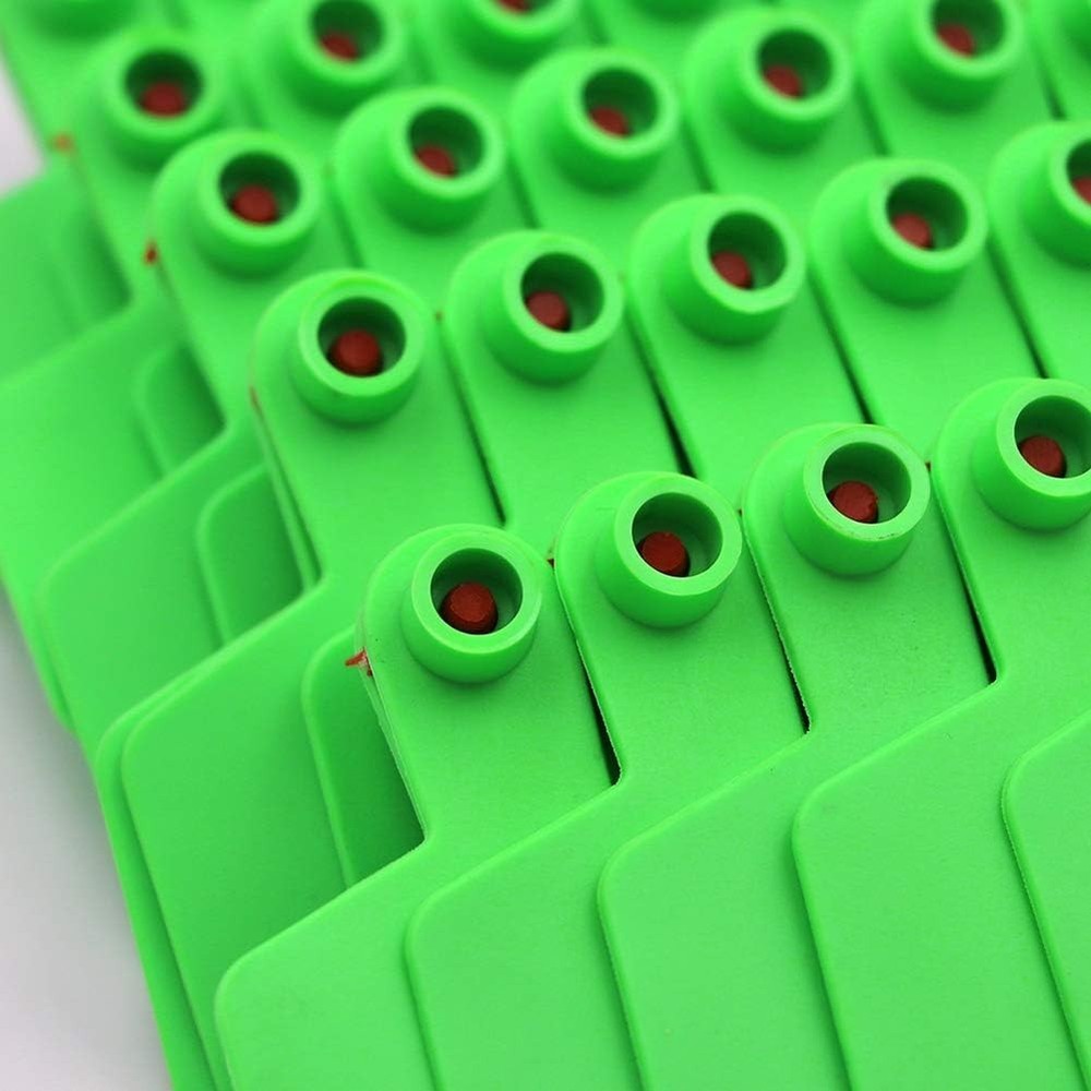 100 Durable Green Blank Ear Tags for Cattle, Hogs, and Sheep - Easy to Install