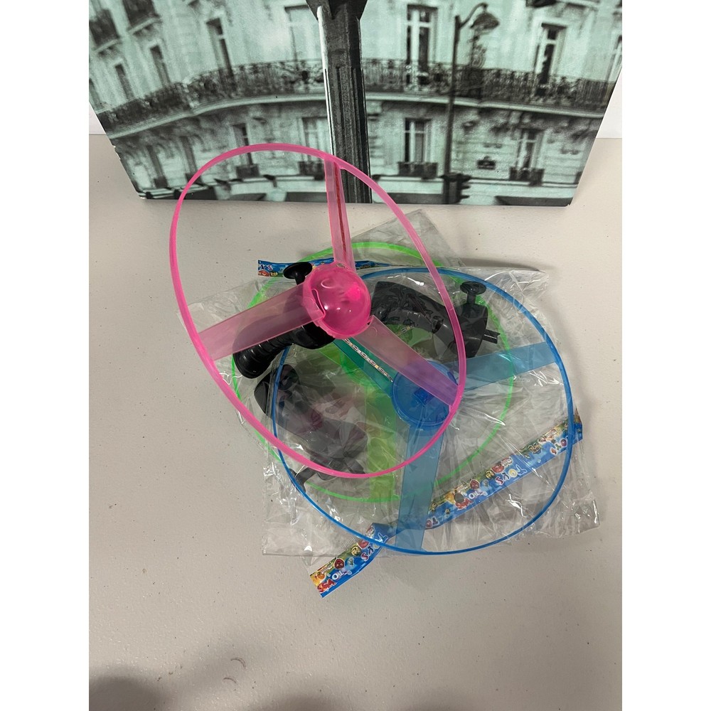 3 Pack LED Pull String Flying Disc Toy No Battery Hand Launch Flying Saucer