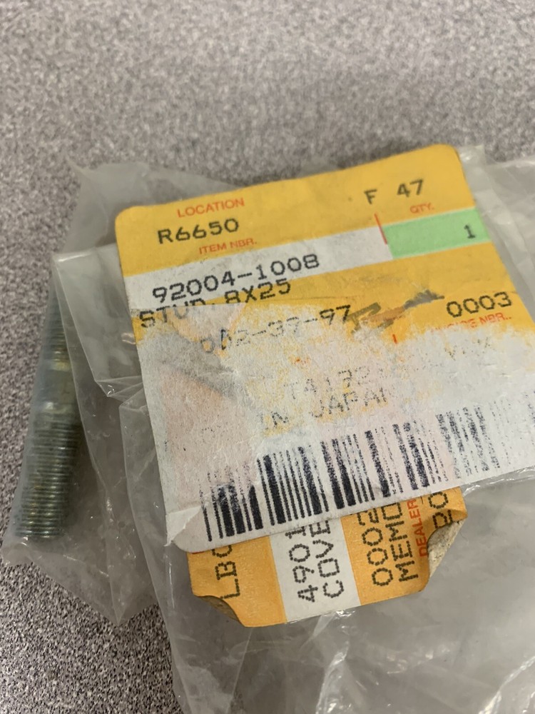 Kawasaki Cylinder Head Stud 8x25 92004-1008