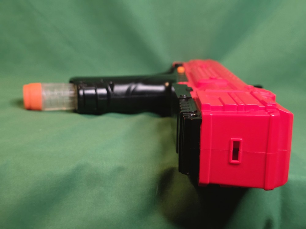 NERF Rival Apollo XV-700 Blaster - Red With Magazine