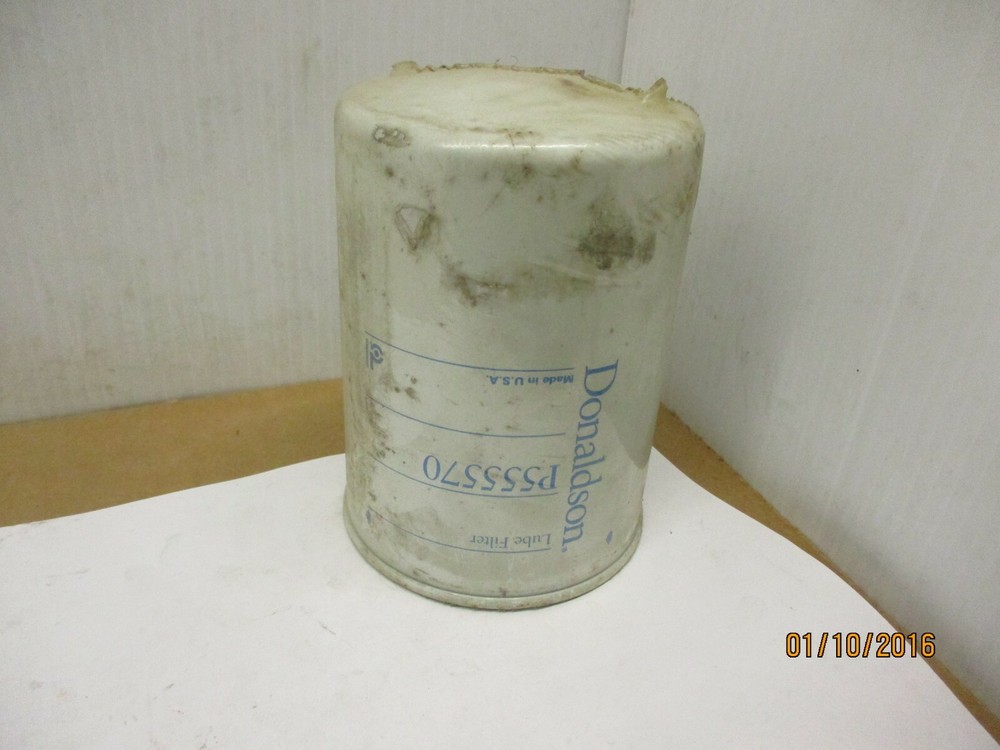 DONALDSON LUBE FILTER P555570