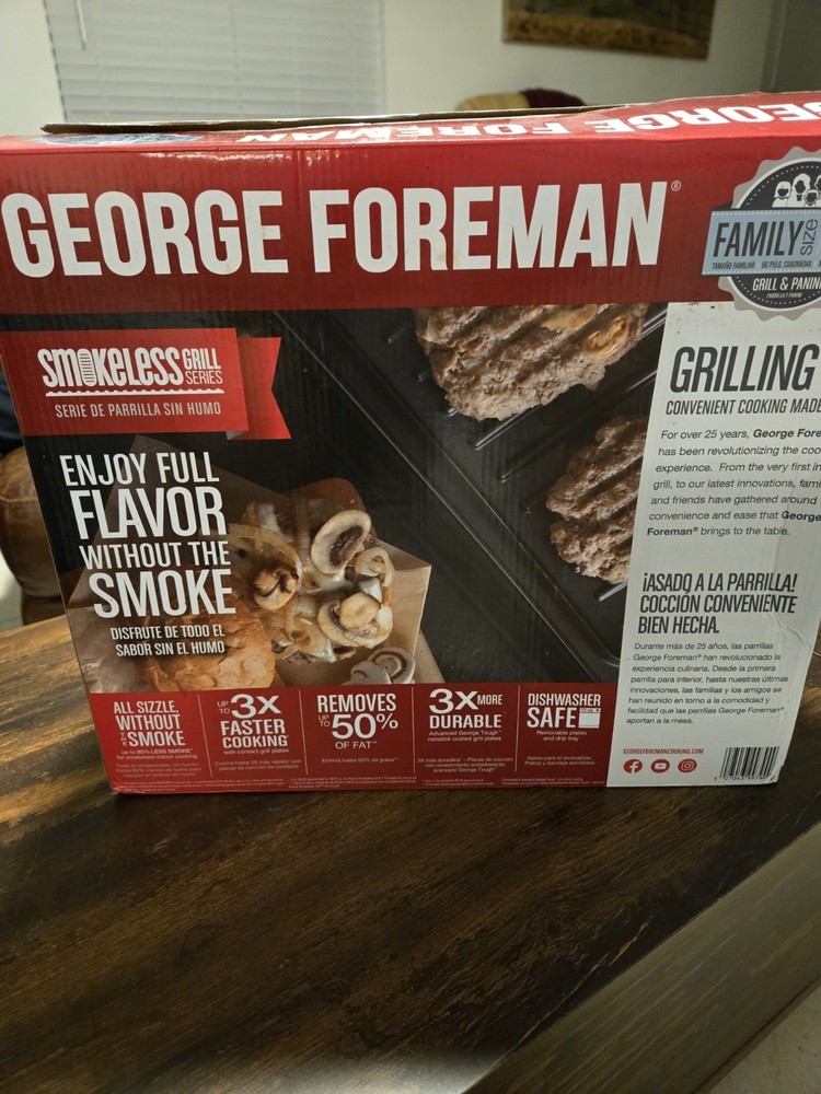 George Foreman GRS6090B Contact Smokeless - Ready Grill - Silver