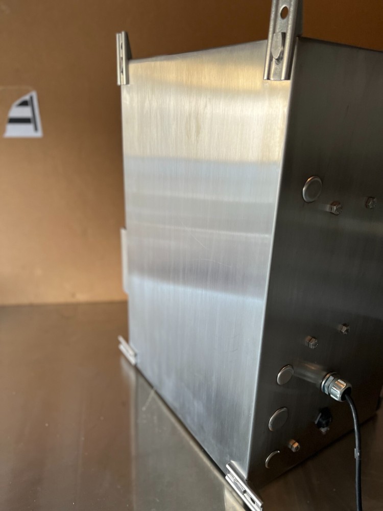 Foss XDS Near Infrared Type XP-2400 Series Process Analyzer