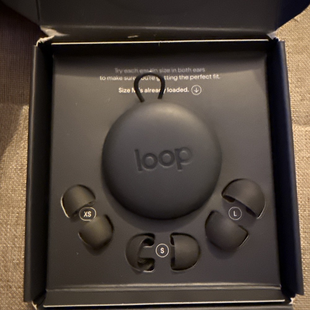 Loop Experience 2 Black Earplugs SNR 17 bB NRR 12 /Open Box-NEW