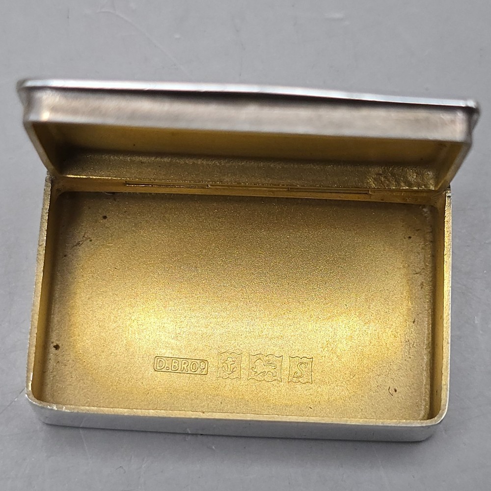 Solid Silver Engine Turned Snuff/Pill Box by D Bros Birmingham 1967