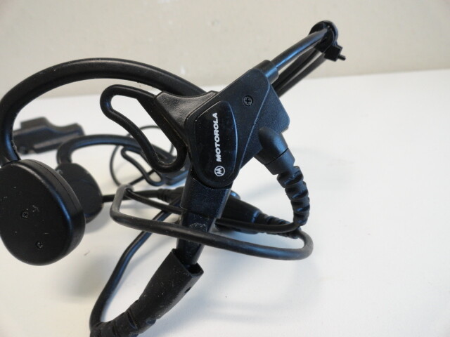 UU4: Motorola Radio Headset