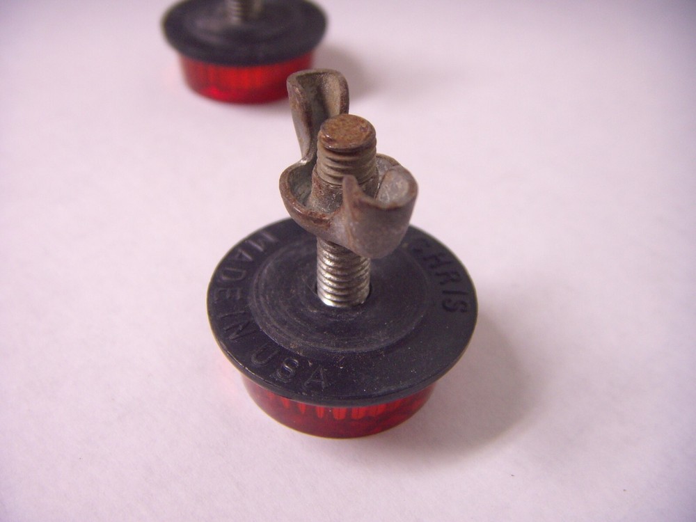 Universal Mini Reflectors