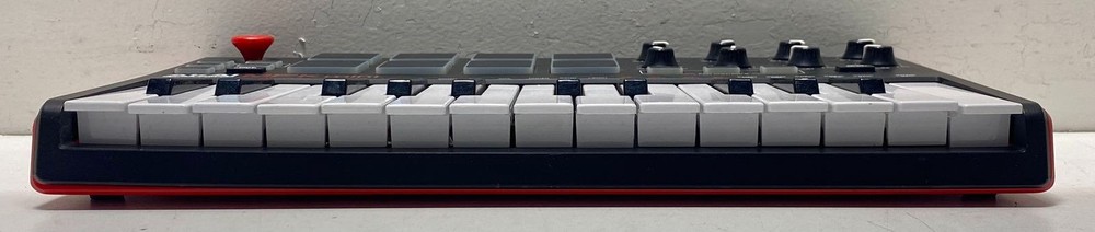 Akai Professional MPK Mini USB MIDI Keyboard Controller 25 Keys