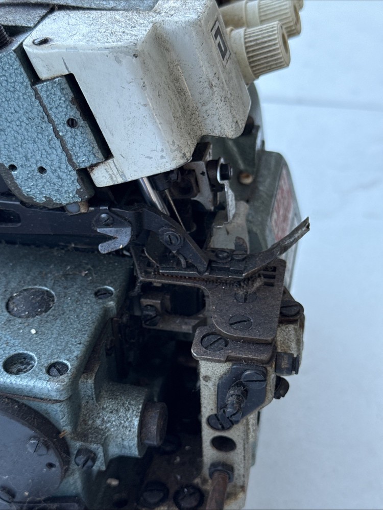 JUKI MO-804 industrial serger CLASS 0D6