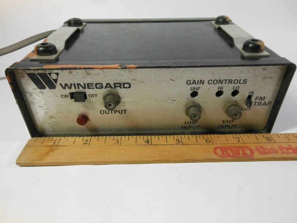 Winegard Model DA-830 Distribution Amplifier