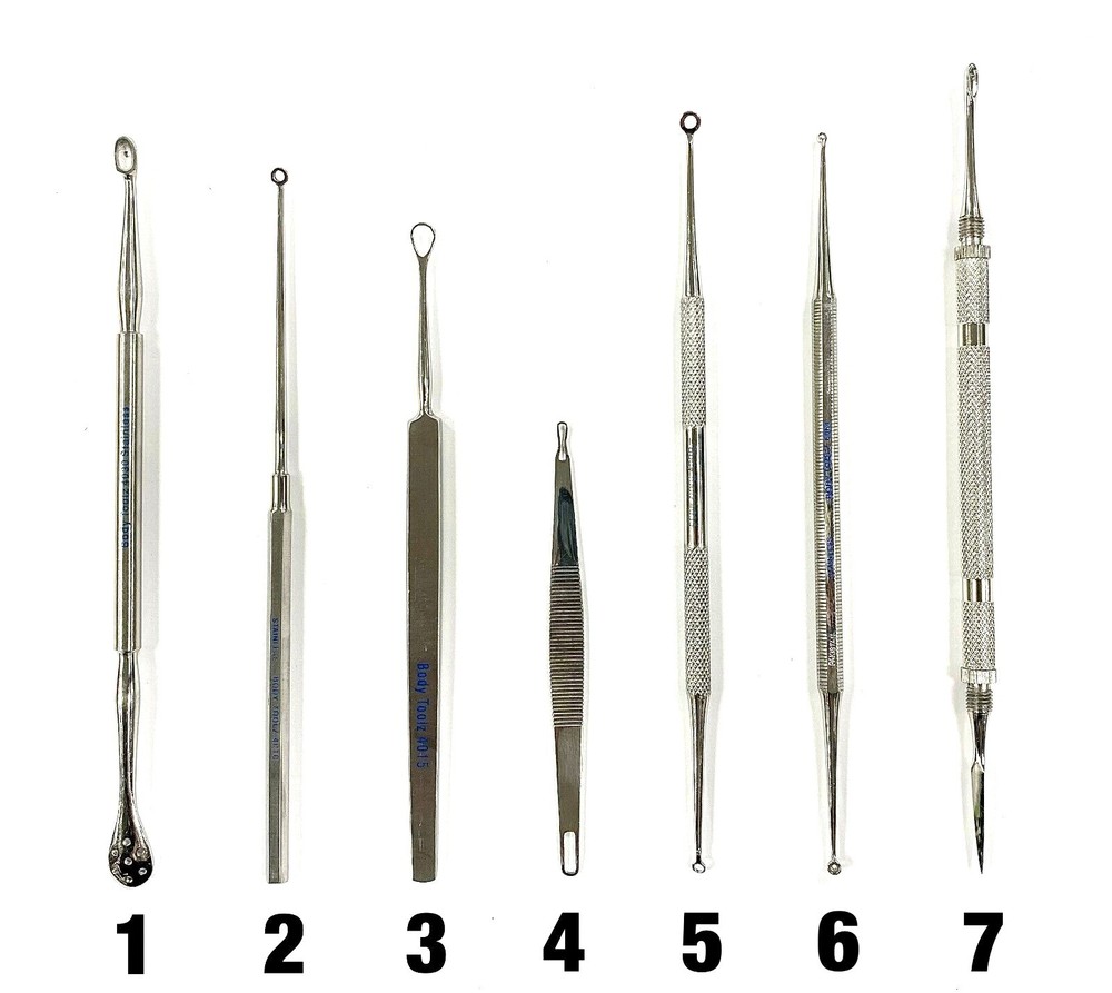 Cosmetologist tools