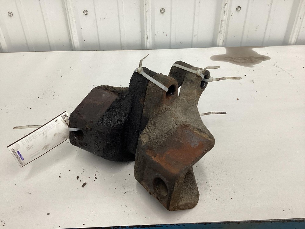 CAT C15 Engine Mount - Used