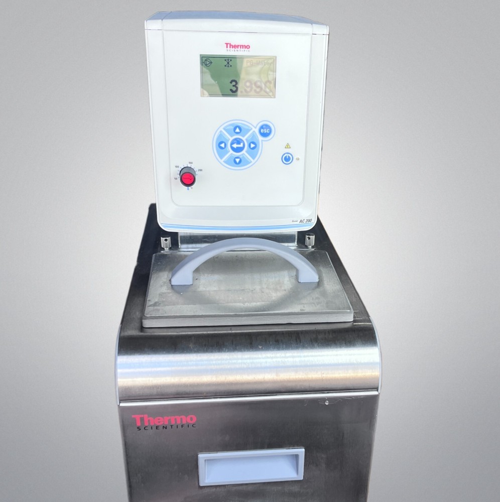 Thermo Scientific Cooling and Heating Circulator With AC200 Controller